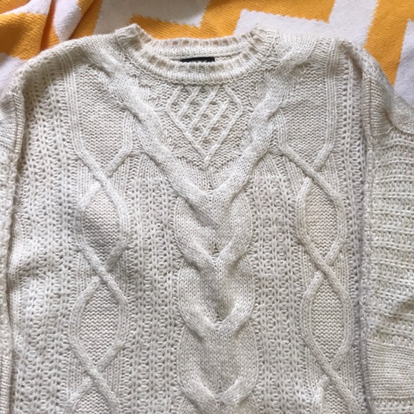 F21 Cream Sweater - Picture 2 of 4